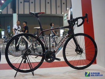 老牌意大利廠商 bianchi展出全系列產品